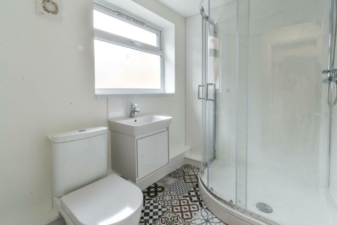 Apartment 1 At 3 Jubilee Йорк Экстерьер фото